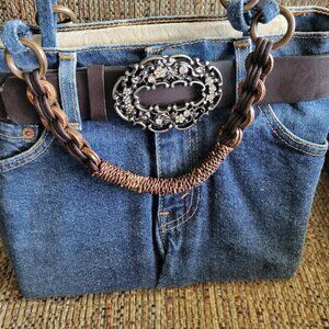 Levi Purse